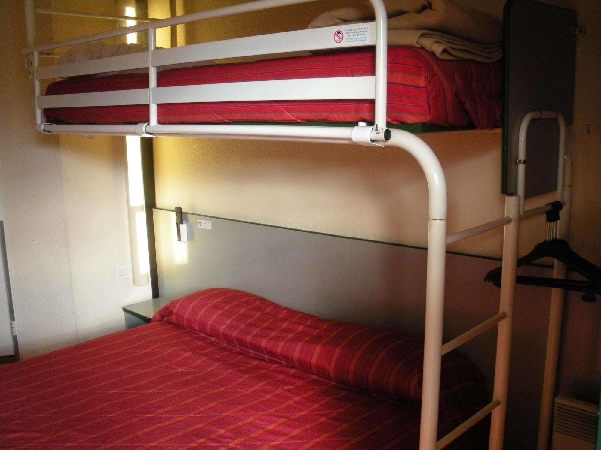 Premiere Classe Évreux Eksteriør bilde A bunk bed