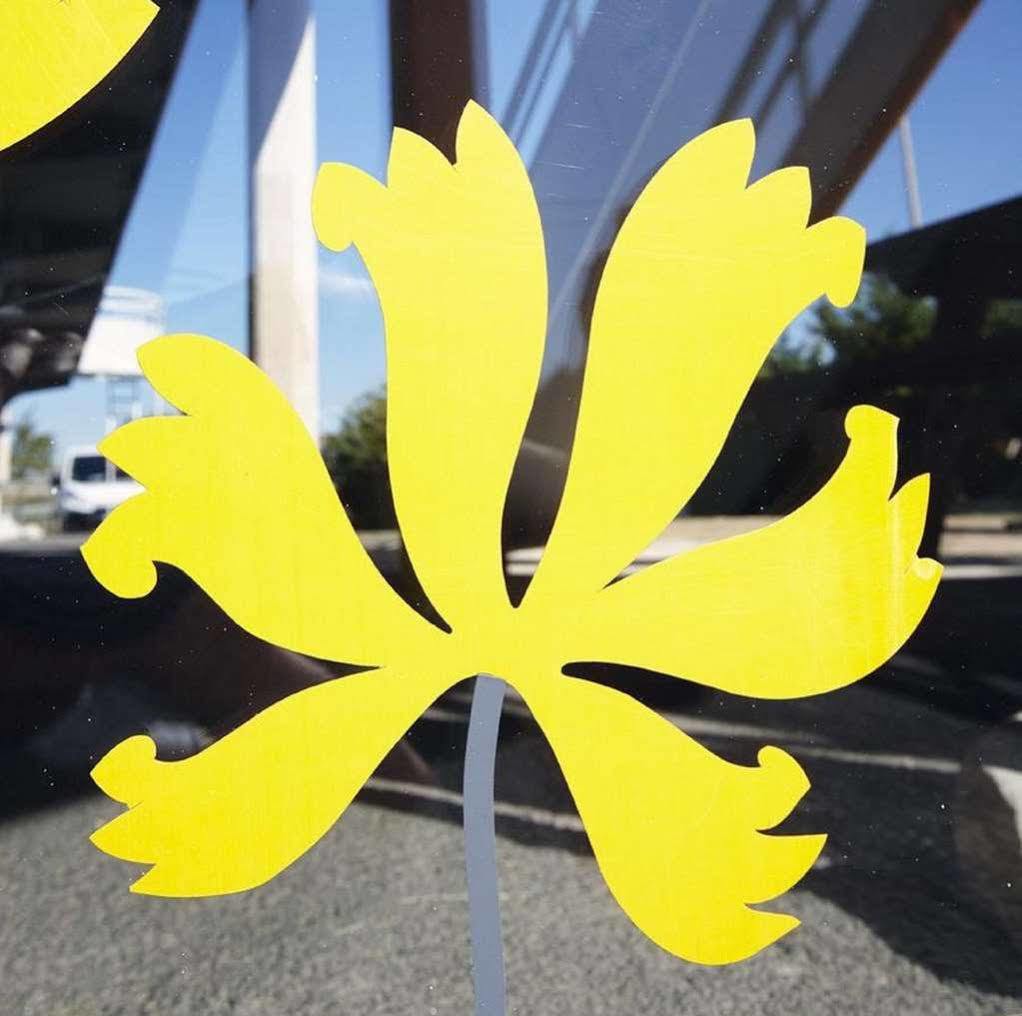 Premiere Classe Évreux Eksteriør bilde Yellow star
